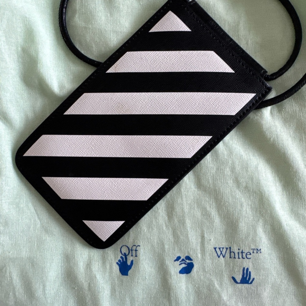 Off-White Diagonal Stripe Crossbody phone / card holder
